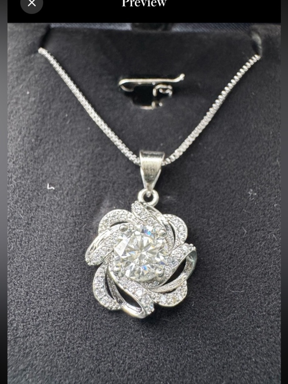 Stunning 3 carat Moissanite flower necklace set in 925 Sterling Silver